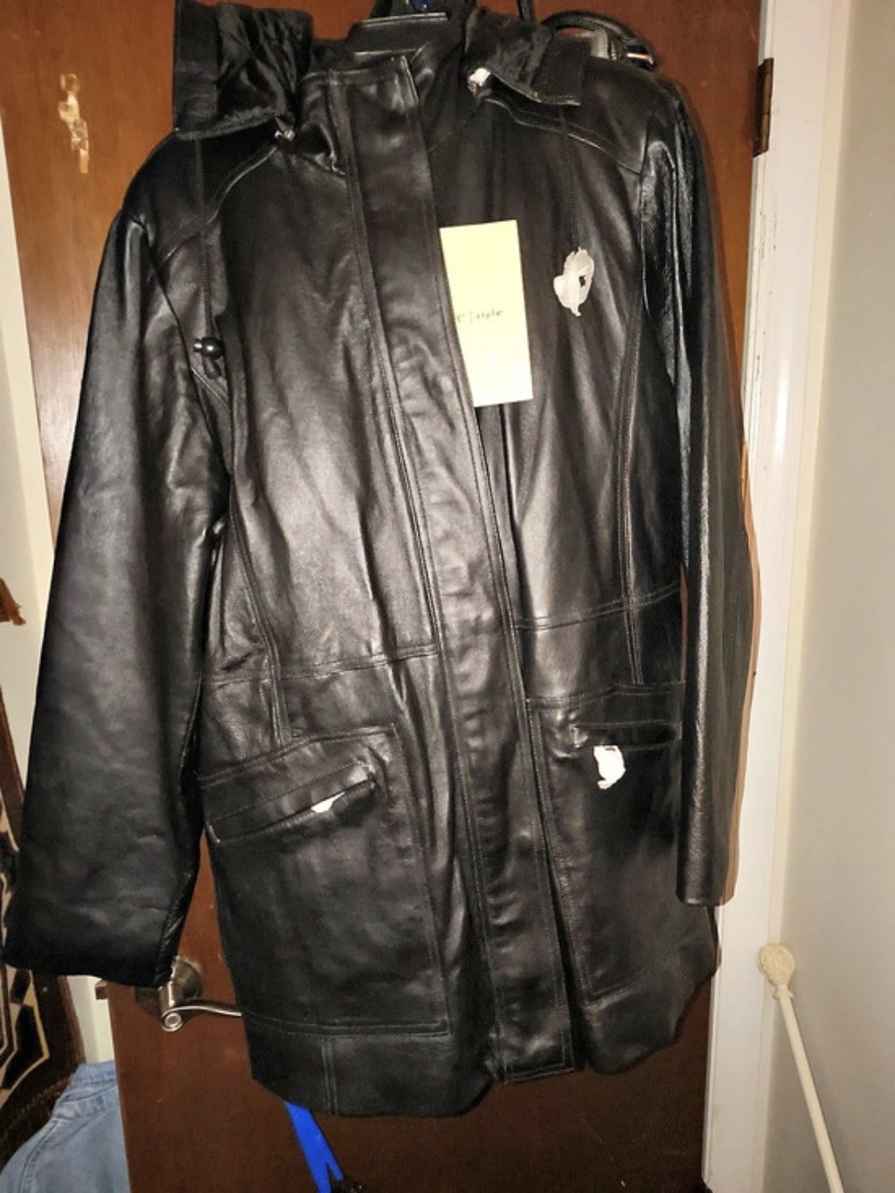 Centigrade Women's Leather Jacket Size Medium NWT